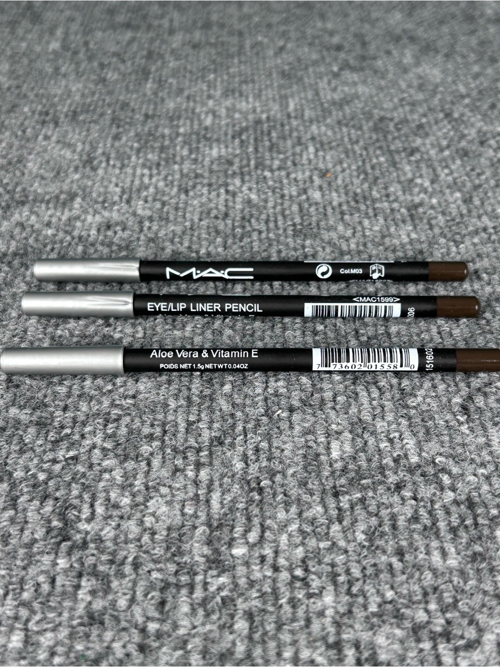 Three MAC Eye/Lip Liner Pencil Aloe Vera/VitaminE MAC1599 BROWN Unsealed Full sz